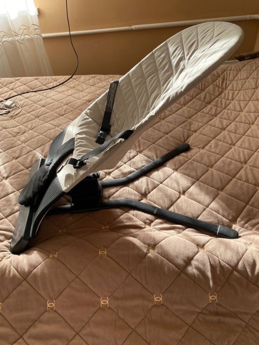 Дитячий шезлонг CAVOE BEBE