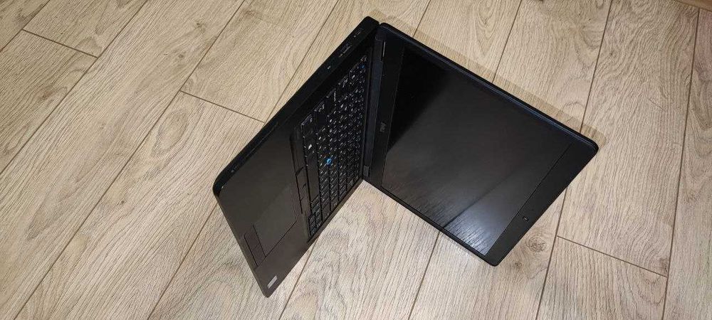 Ноутбук 14 Dell Latitude 5480 i5-7440HQ SSD 256Gb Стан нового