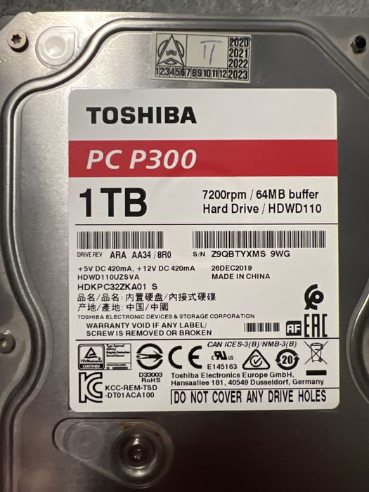 Жосткий диск Toshiba pc P300