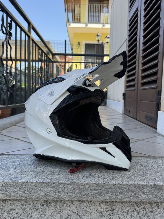 Продам Airoh Aviator 2.2