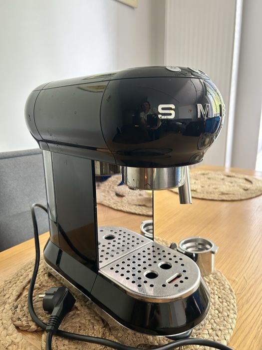Ekspres kolbowy SMEG