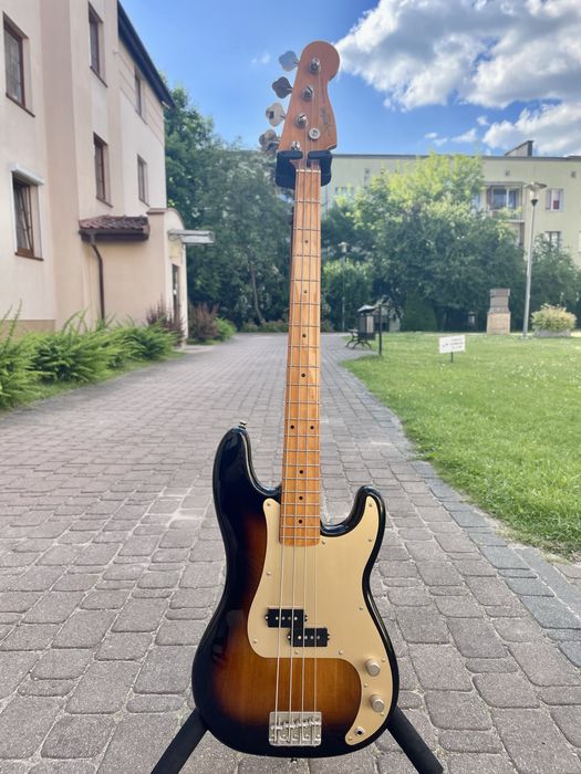 Squier Precision Bass Classic Vive late ’50