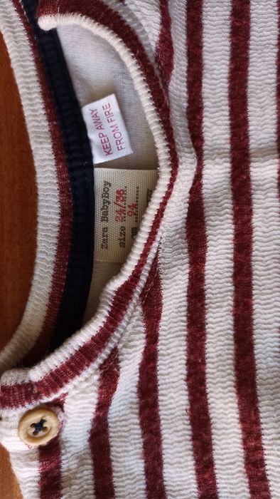 Camisola como nova 2-3anos da zara só 4€