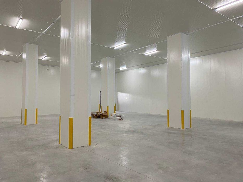 Морозильна камера по вул. Пластова БЕЗ КОМІСІЇ.