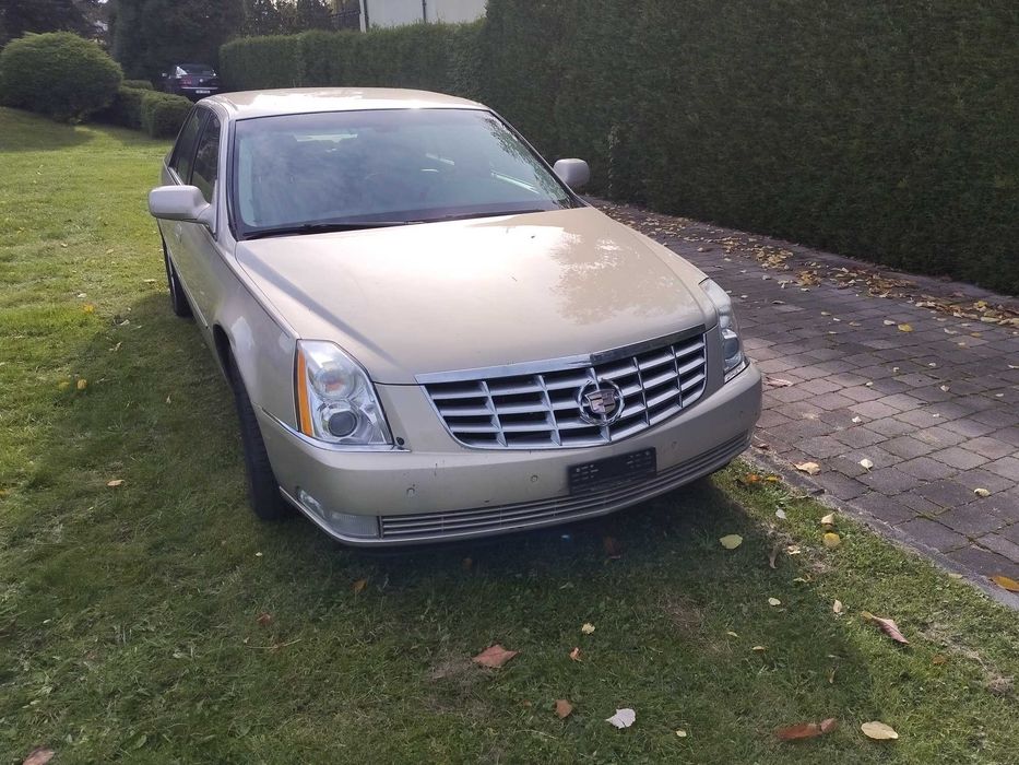 Cadillac DTS