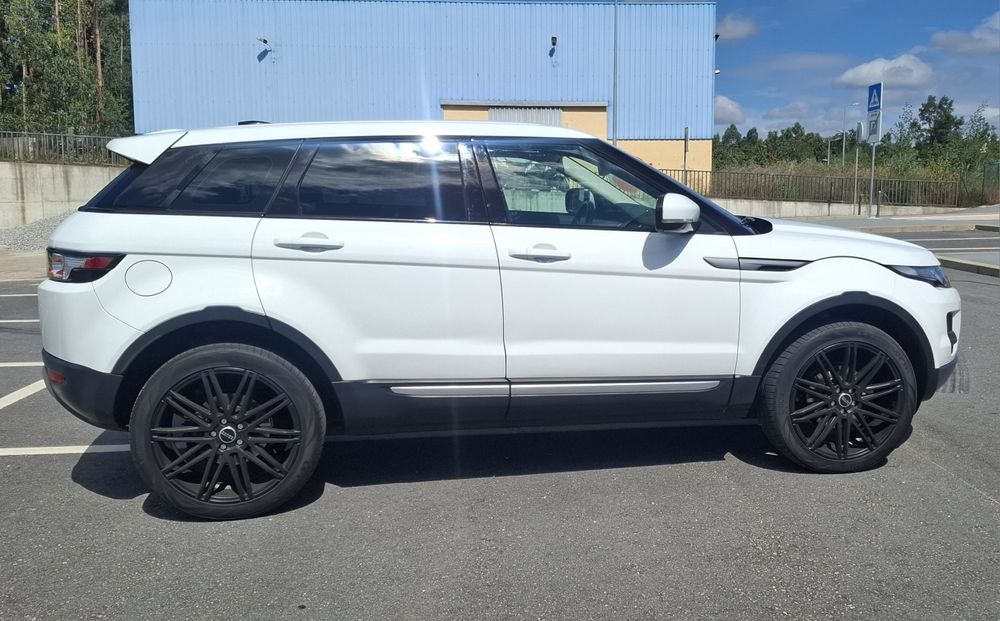 Land rover range rover evoque 2.2 td4