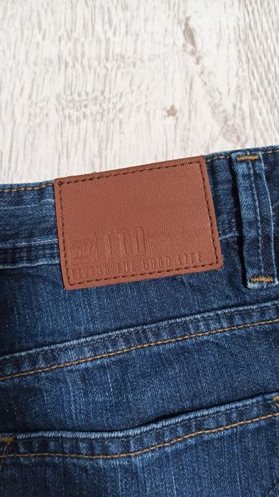 Spodenki Tom Tailor Denim szorty jeansowe regular atwood S