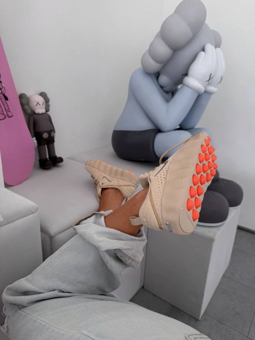 Кросівки  Nike W Mind 002