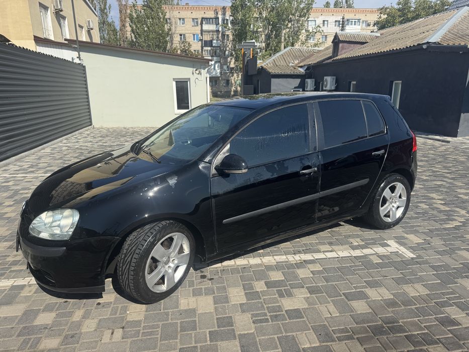 Продам Фольцваген гольф 5