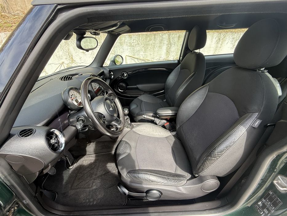 Mini Cooper 1.6 D 2011 English green bmw motor