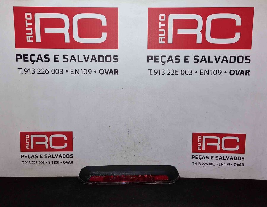 Luz Stop Adicional / 3º Stop 2H0945097 - VW AMAROK