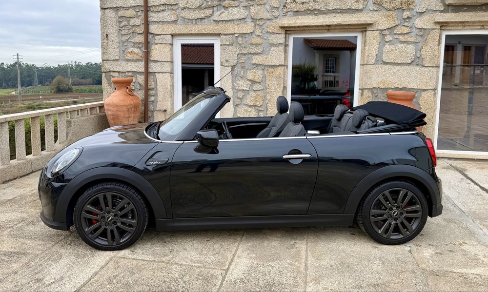 MINI Cabrio Cooper Camden Edition