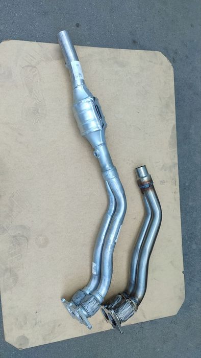 Приемная труба Шкода Октавия Тур 1.6, Фольксваген Гольф 4 1.6, Фольксв