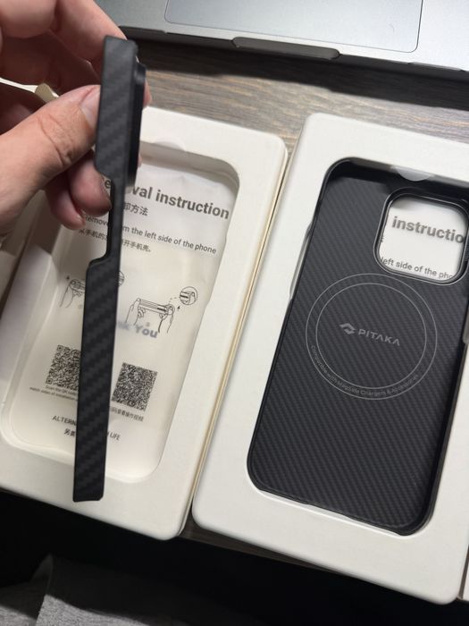 Топові чохли Pitaka MagEZ Case 3 iPhone 14 Pro