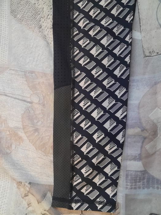 Legginsy sportowe rozm.L