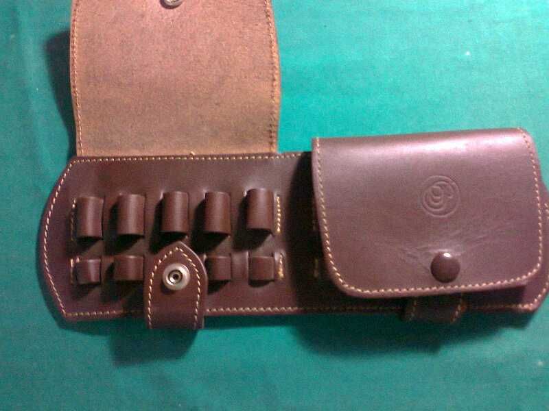 Duas Bolsas Cartucheiras para 10 munições de caça grossa 100% pele
