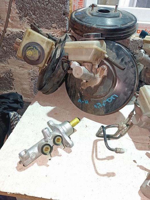 Вакуумний підсилювач тормозів Astra H 1.7-1.9 головним тормозний, АБС