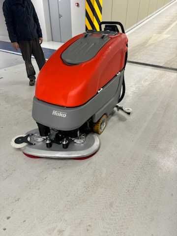 Usługa sprzątania parkingów podziemnych