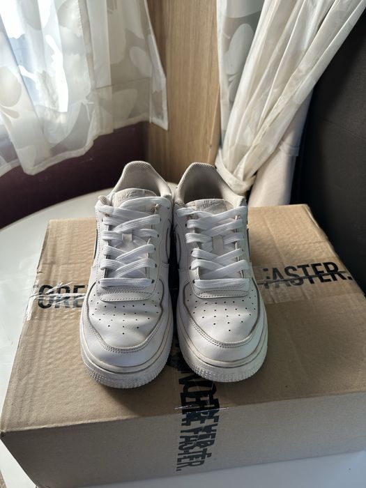 Кросівки Nike air force 1 Low Made in Indonesia  Шкіра Стан хороший 39(24,5 см) 1100 грн