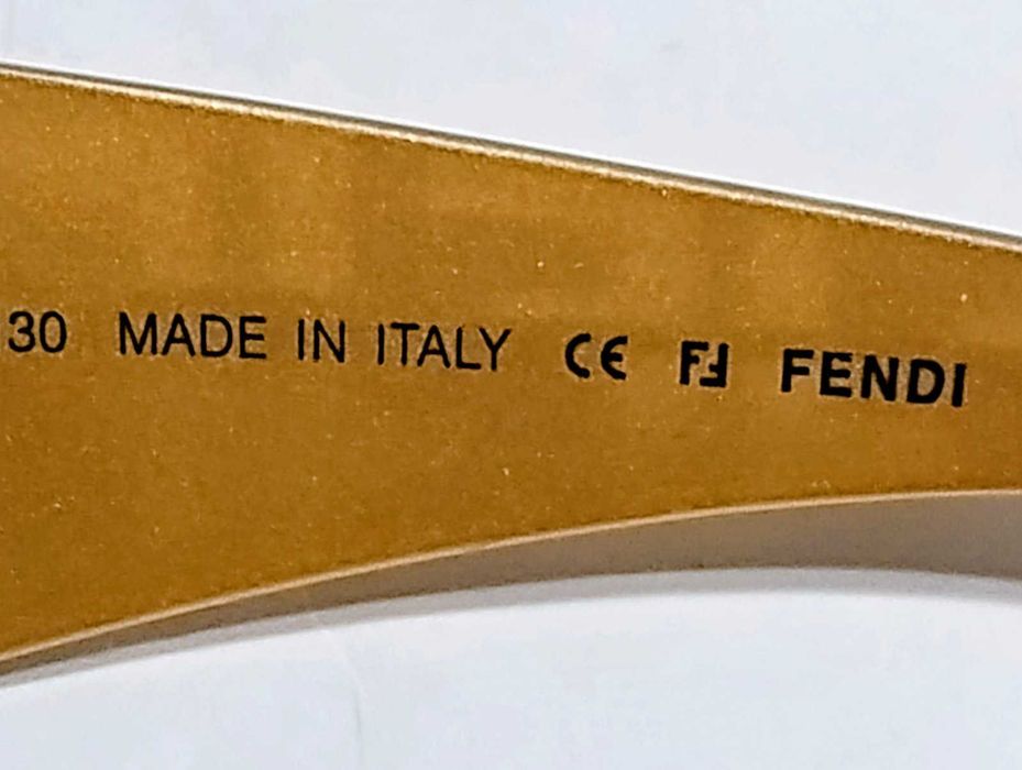 Солнцезащитные очки Fendi, мод. FS299.