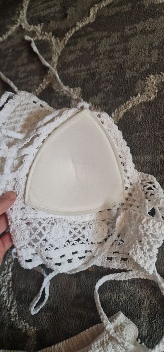 Biały ażurowy dziargany komplet S