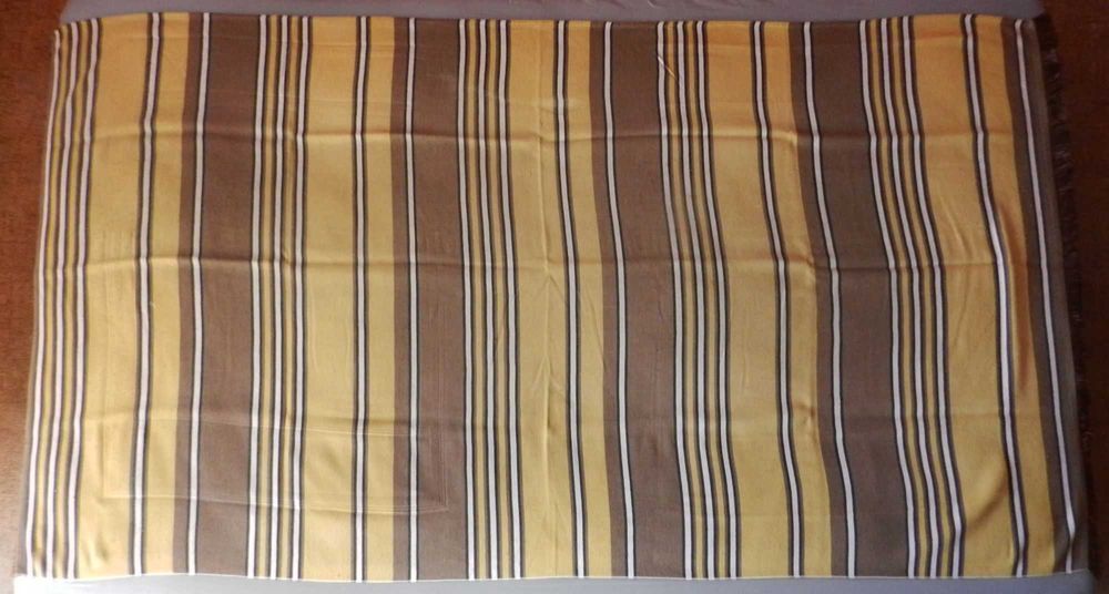 Stara rustykalna narzuta kapa koc frędzle 200x120 PRL vintage retro