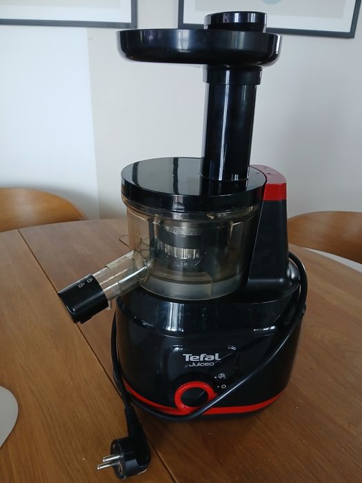 Wyciskarka wolnoobrotowa Tefal Juiceo ZC150838