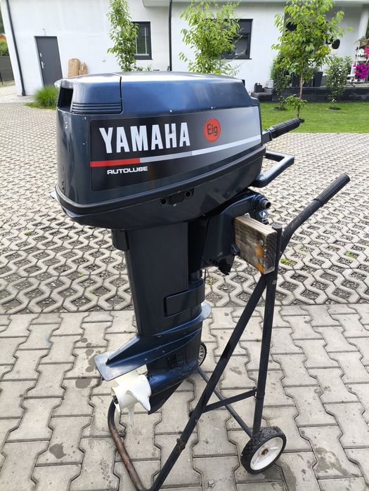 Silnik zaburtowy Yamaha 25 2-suw krótka stopa S rumpel rozruch ręczny FILM