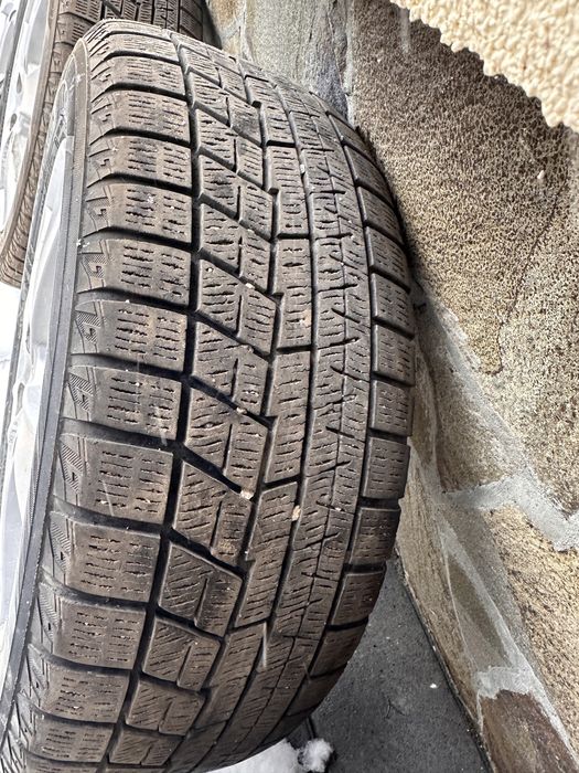 Колеса 205/55 R16 Yokohama. Зимові колеса Nissan Leaf