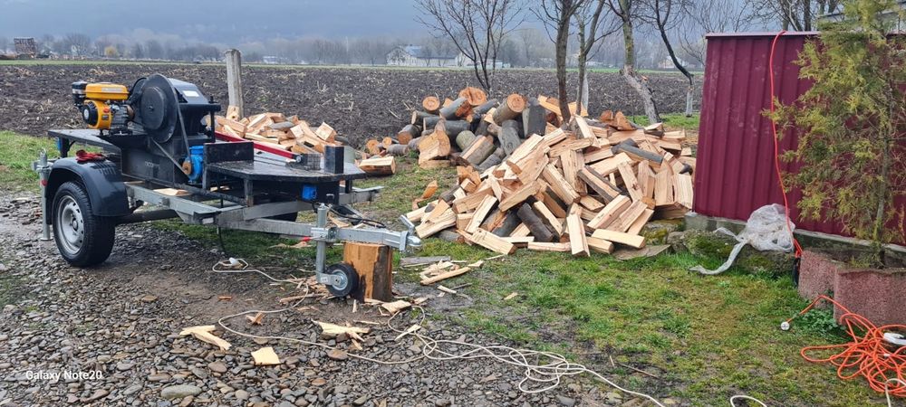 Коління дров, швидко та якісно