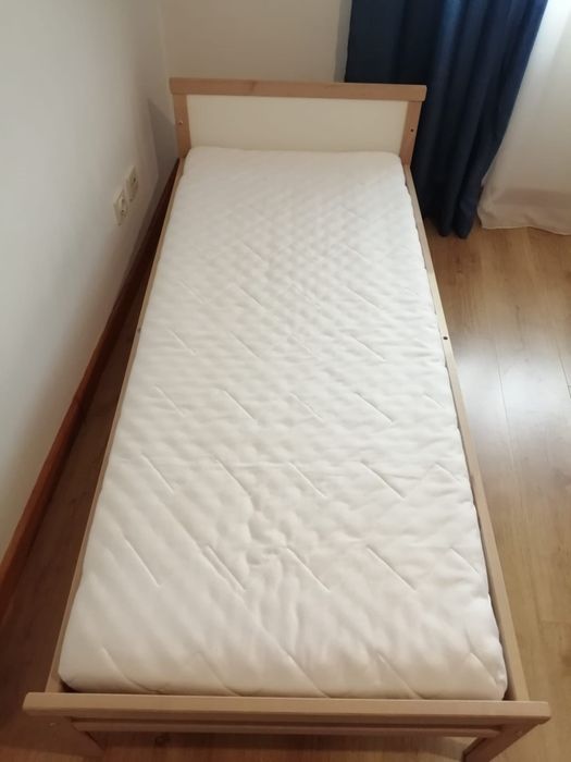 Cama com colchão