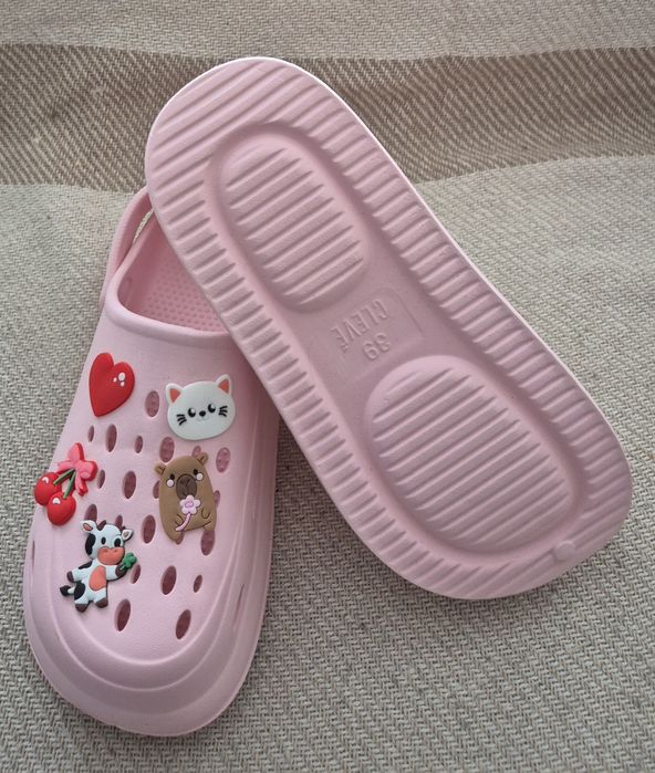 Klapki damskie typu crocs rozm.39