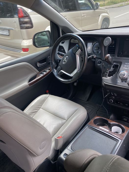 Toyota Sienna 2015 VIN 5TDDK3DC8FS104579 фото оголошення 6 з 9