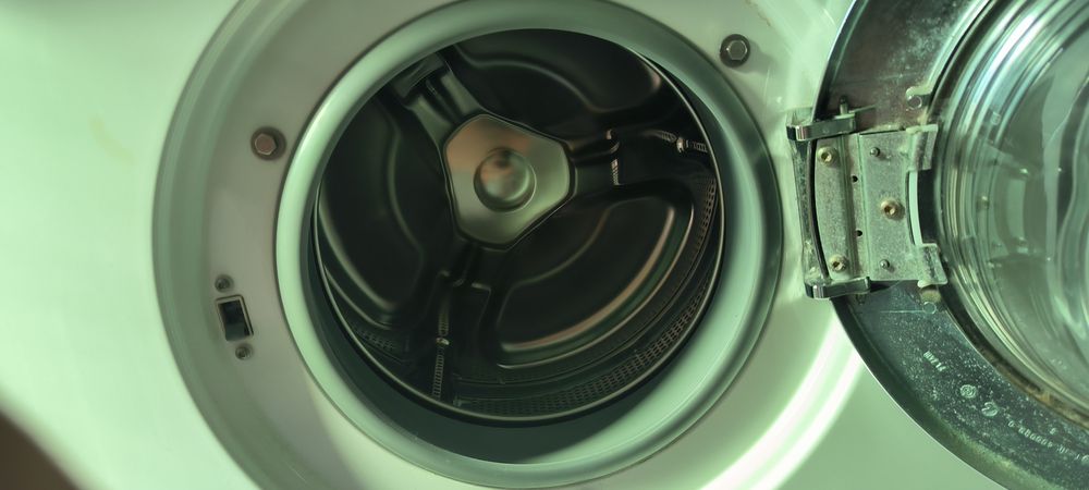 Máquina de lavar roupa Miele Novotronic W 821