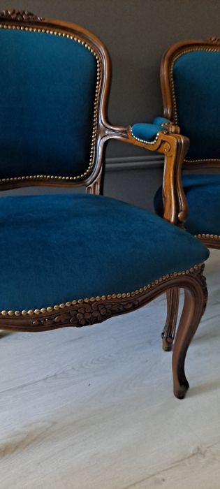 Stylowy fotel turkusowy Ludwik Ludwikowski Loft
