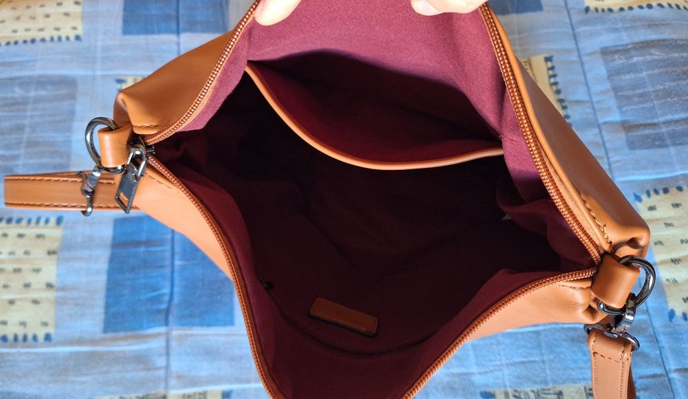 Mala de senhora Camel