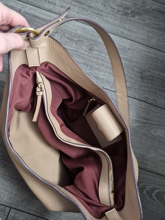 Шкіряна сумка John Lewis