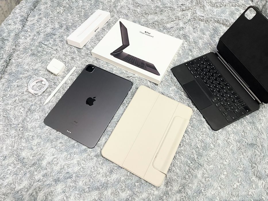 IPad Pro 11’ (2 gen) 256 gb, LTE + чехол, как новый! А2230