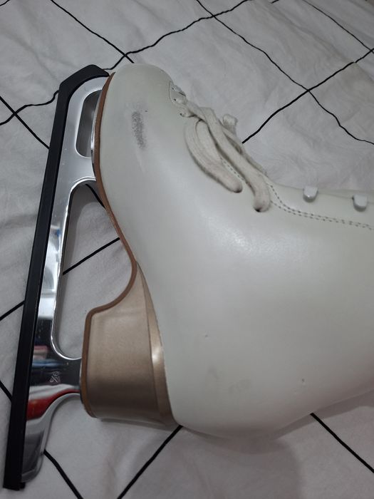 Łyżwy figurowe Edea Overture 260mm 39 białe