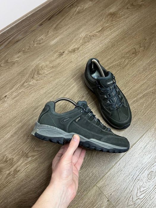 Продам БОМБЕЗНІ жіночі трекінгові кросівки Meindl Laredo GTX