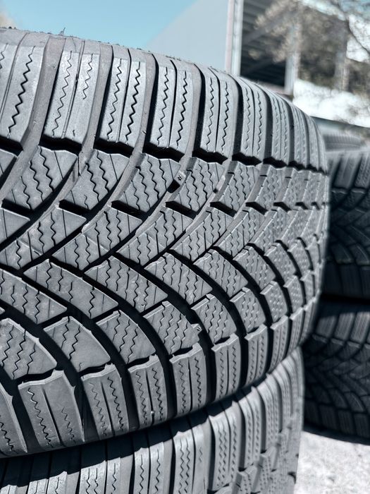 225 55 18 Bridgestone LM005 90% Шини Зима