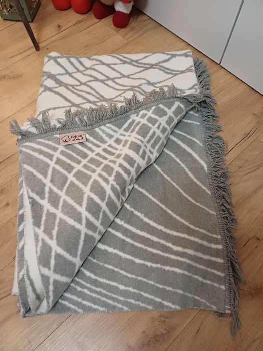 Koc gruby nowy bawełniany ciepły