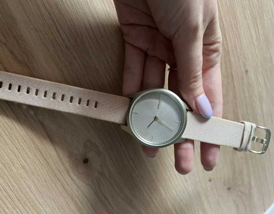 Garmin Vivomove Style różowozłoty