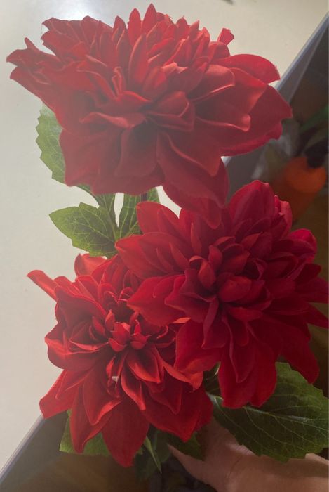 Искусственные цветы ( лот из 3-х букетиков