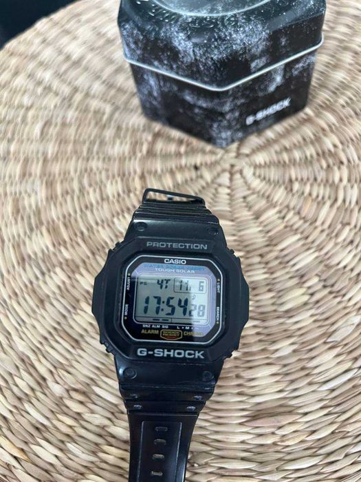 Часы Casio G-Shock