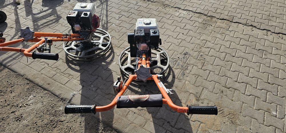 Zacieraczka krawędziowa do betonu Paclite M600 Barikell Honda