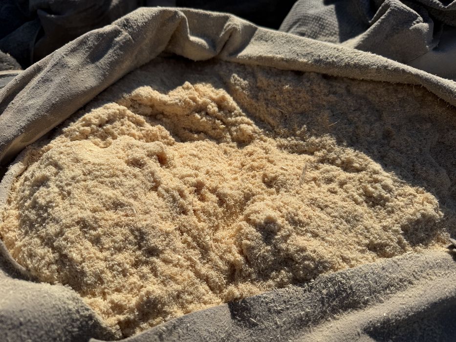 Sprzedam trociny w workach i palety