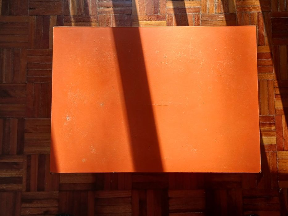 Mesa de cabeceira