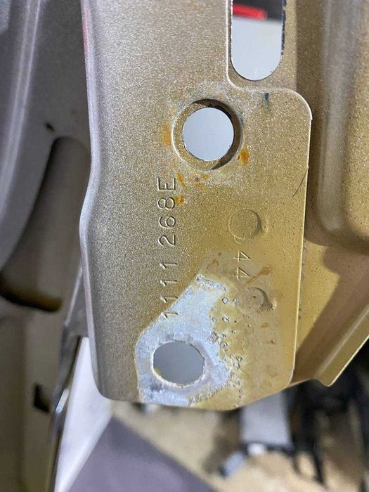 Крило переднє Tesla Model 3 1097253-00-F  1097252-00-F