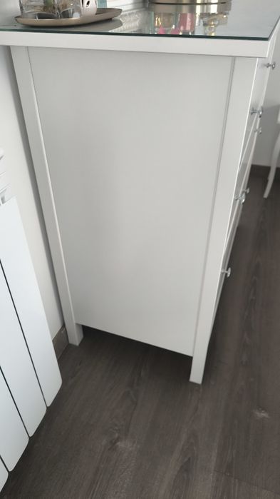 Cómoda Hemnes IKEA